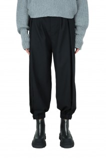 Front tuck balloon pants -Black (016-021-WP40)