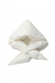 Padded Hoodie -White (016-021-A001)