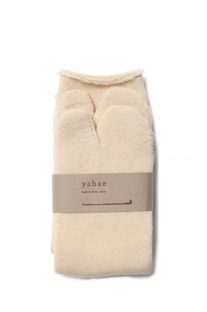 ORGANIC COTTON BLENDED YAK PILLE TABI SOCKS - White