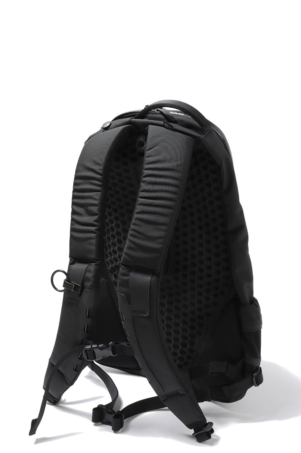 Arro 16 Backpack - BLACK | セレクトショップ｜DeepInsideinc.com Store
