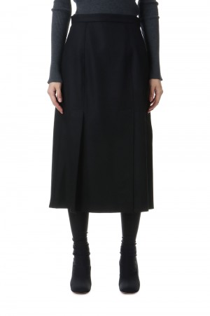 Flannel Skirt -Black (028-024-WS20)