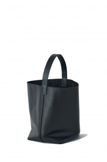 LEATHER SHOULDER BAG MADE BY AETA - BLACK (A25SB02AE-W)