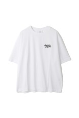 MAISON KITSUNE HANDWRITING EMBROIDERY OVERSIZE TEE - WHITE (OM00123KJ0119)