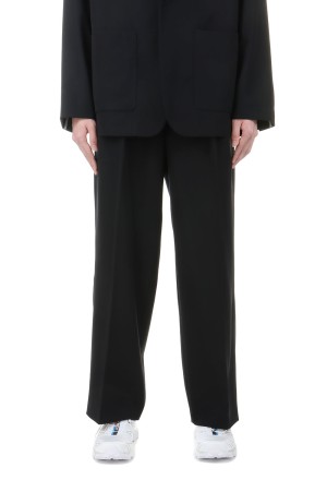 TWO TUCKS WIDE TROUSERS / BLACK (IH-25SS-P018-NDK)