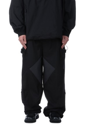 2.5 LAYER PIN TUCK WIDE TROUSERS - BLACK (FPA03251U0001)