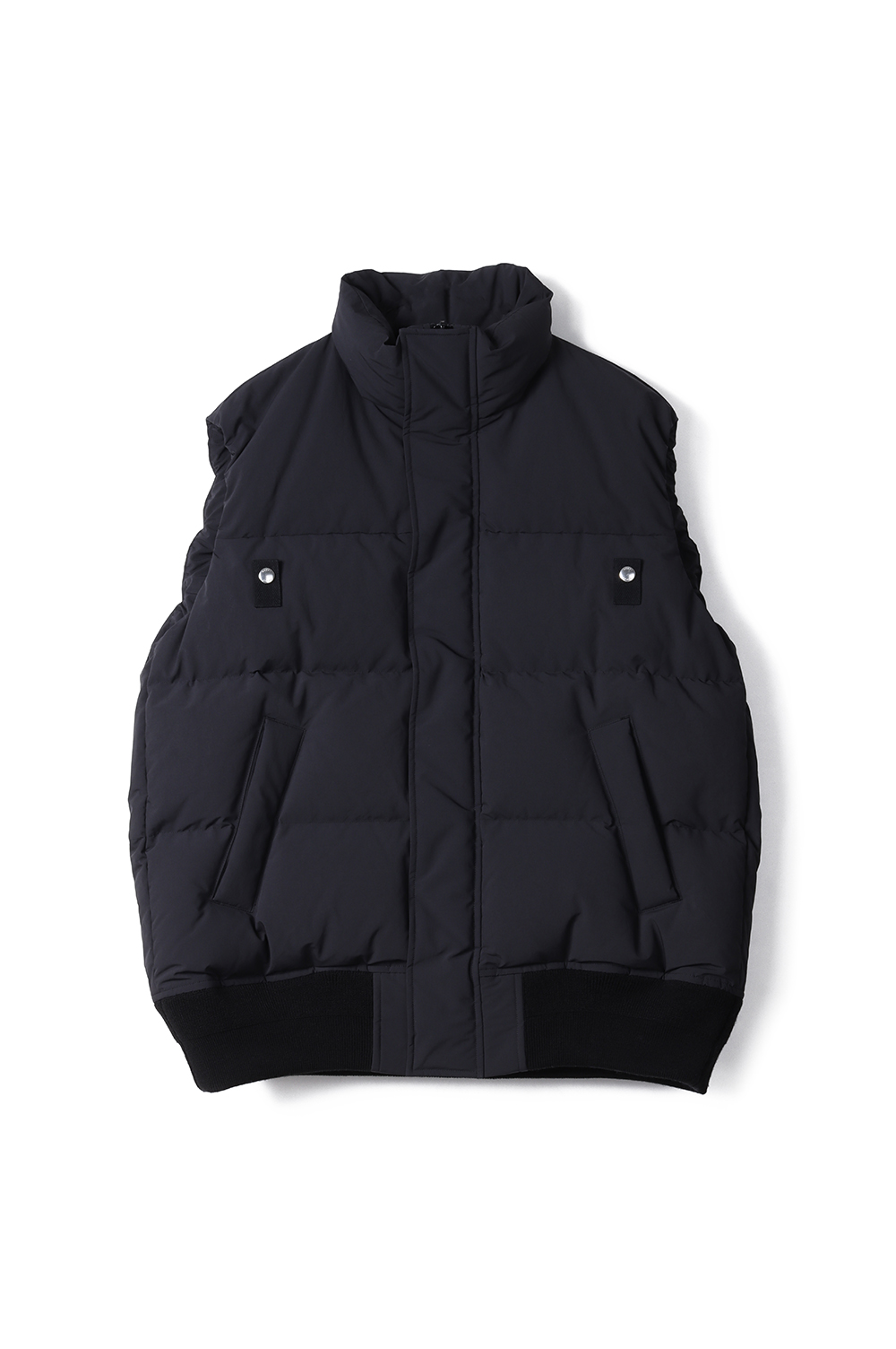 ブルッキー美品sacai Puffer Vest ブラック サイズ1 Sacai Nylon A-Line Puffer Quilted Vest (All New In) IFCHIC.COM