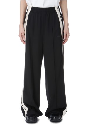 SIDE COLOR POINT TRACK PANTS IN BLACK - BLACK (KM2434PT004M)