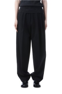 Tapered Tuck Trousers - BLACK (12520710)