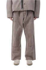 TUCK PANTS - BROWN (2252-CP71-038)