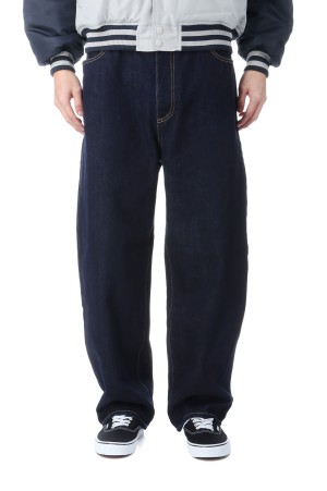 STENCIL LOGO WASHED EXTRA BAGGY JEANS - INDIGO (BEPFW25PA25)