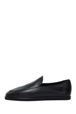 SOFT LEATHER LOAFERS - BLACK (A26SS10QD)