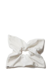﻿Velour Square Scrunchie – Medium / WHITE(hp2324)