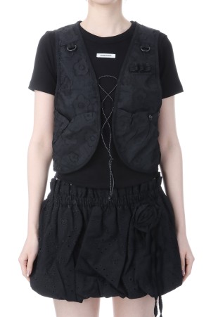 FLOWER JACQUARD LACE-UP VEST  - BLACK (BEFAVT001BKF)
