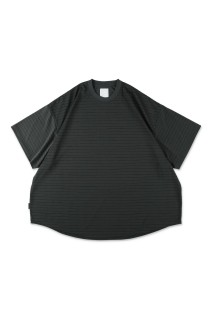 SUPER BIG SIDE STRIPE TECH SS TEE - Charcoal (SFCSS26CS06)