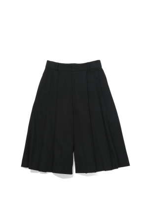 Pleats Bermuda Pants - BLACK (12620707)