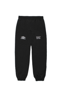 UMBRO / TRACK PANTS / BLACK (26FW-WMO-UB02)