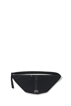 【 × EASTPAK】ESSENTIALS SHELL BAG - BLACK (BP00030)