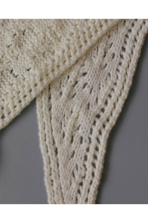 Crochet Triangle Scarf -IVORY (62621034)